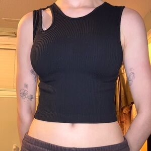 🌸Poof new york Women's Black Sleeveless Ribbed Top size small